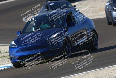 media/Nov-08-2025-Speed Ventures (Sat) [[1c7a6332f5]]/TC B/Session 1 (Turn 3)/